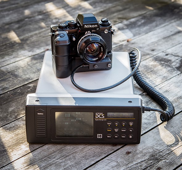 ریشههای نظامی نخستین دوربین DSLR