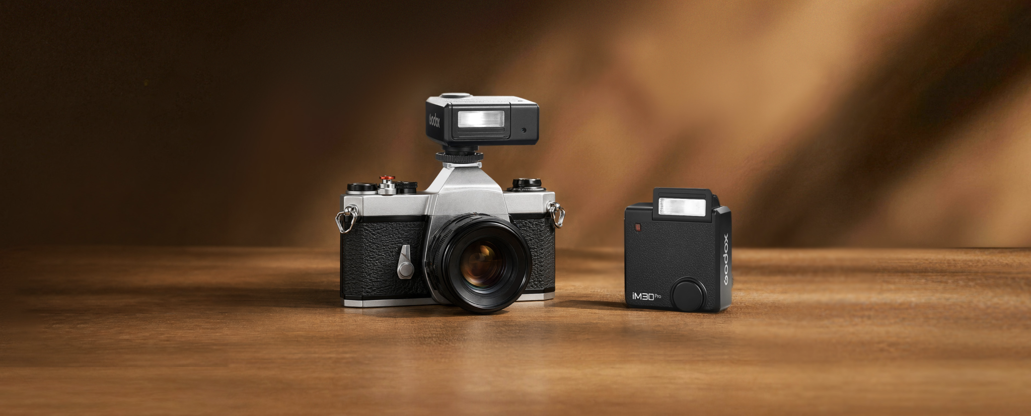 گودوکس از فلاش جیبی iM30Pro رونمایی کرد؛ کوچک، سبک و خلاقانه