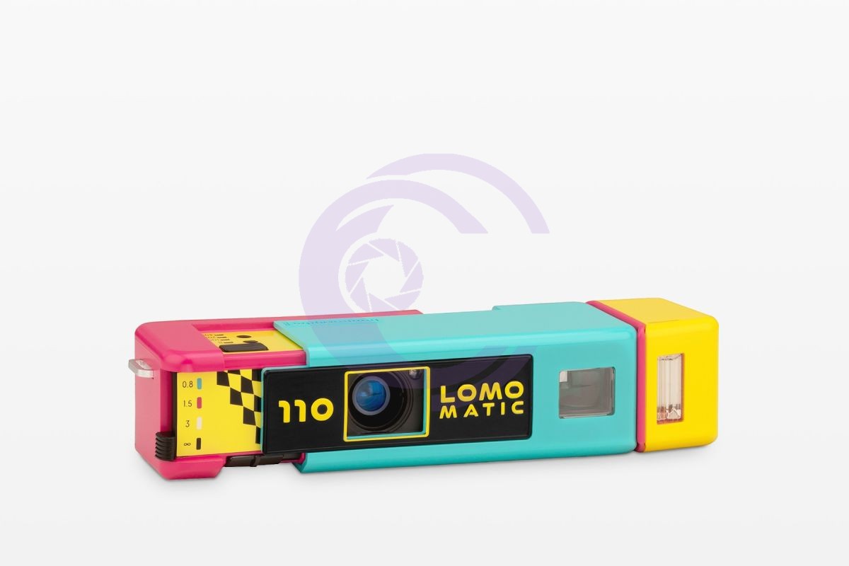 لوموگرافی Lomomatic 110 Discomatic ظاهر جذابی دارد، اما احتمالاً بسیاری از عکاسان را ناامید خواهد کرد