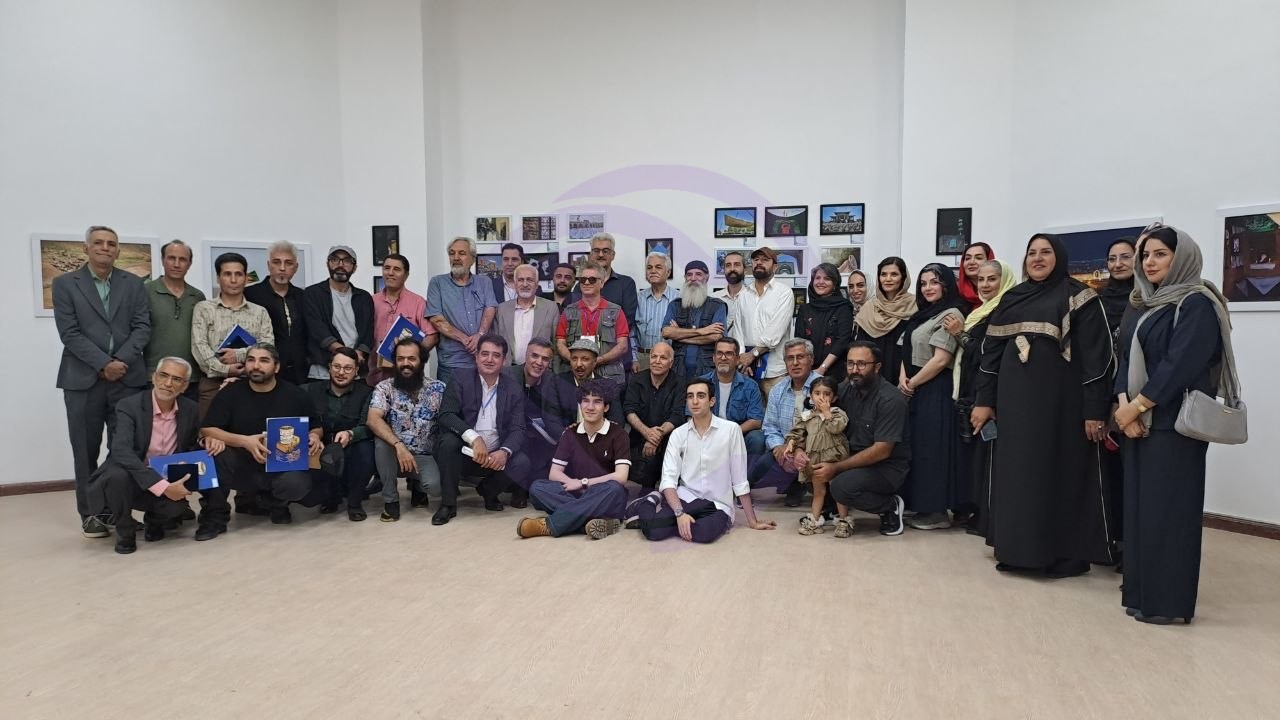 پرونده چهاردهمین دوسالانه بینالمللی عکس رضوی با معرفی برگزیدگان بسته شد